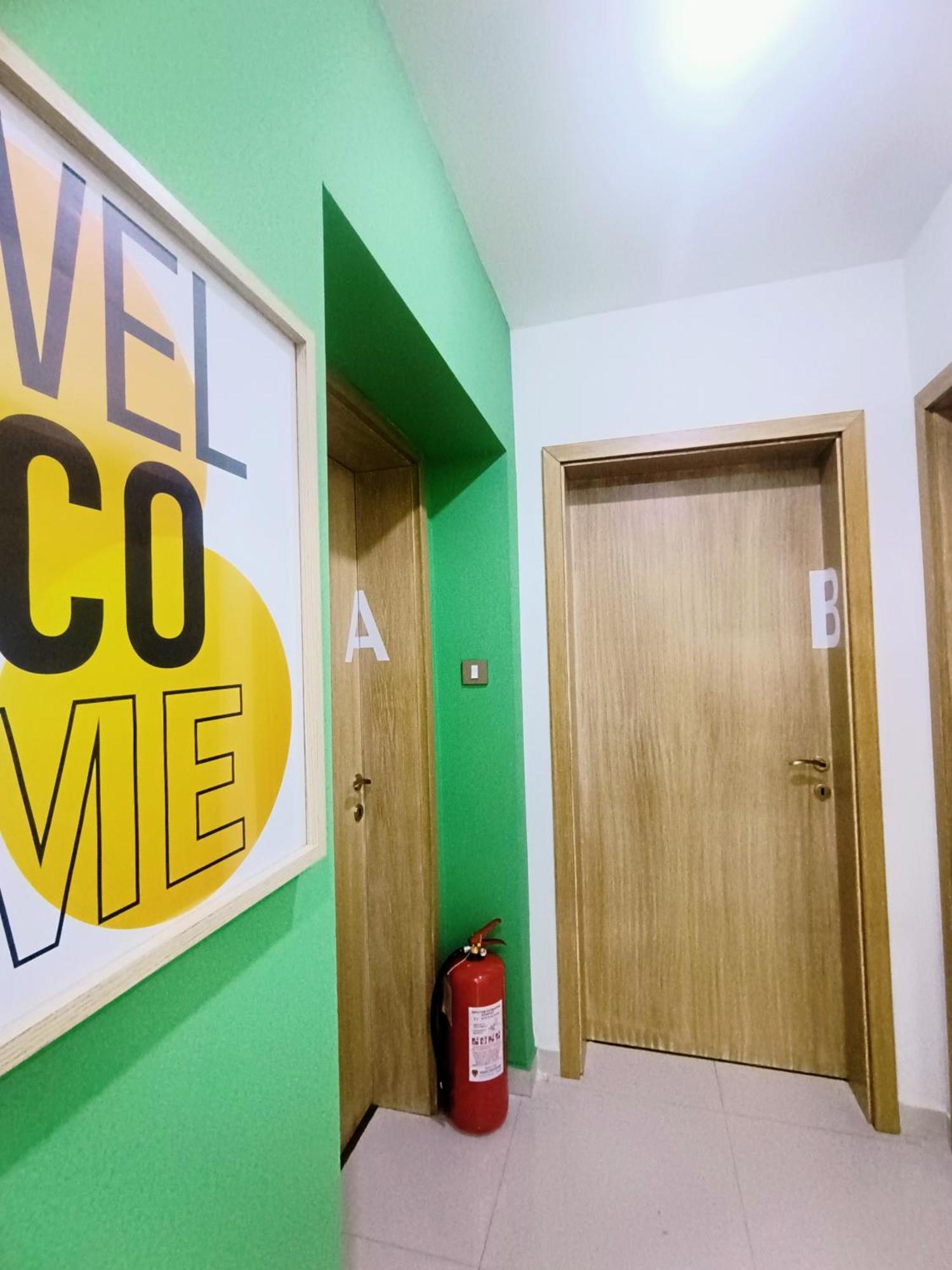 Hostel Central Skopje Bagian luar foto