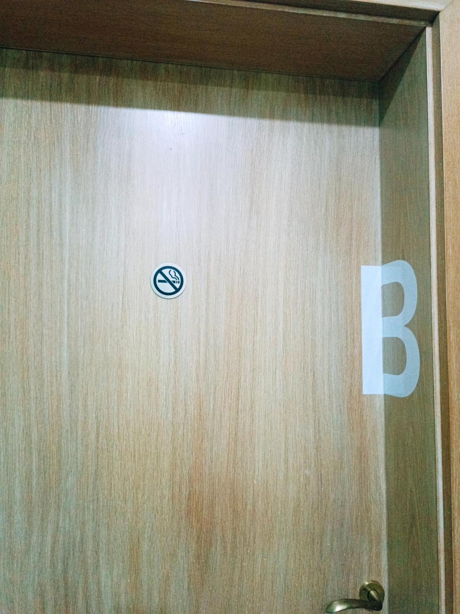 Hostel Central Skopje Bagian luar foto